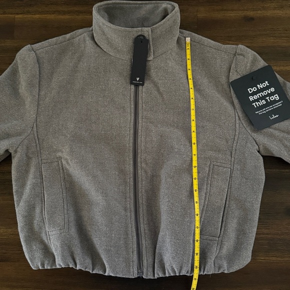 Lulu’s Jinora Light Grey Zip-Front Bomber Jacket Large NWT - Picture 10 of 13